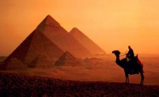 Pyramidy